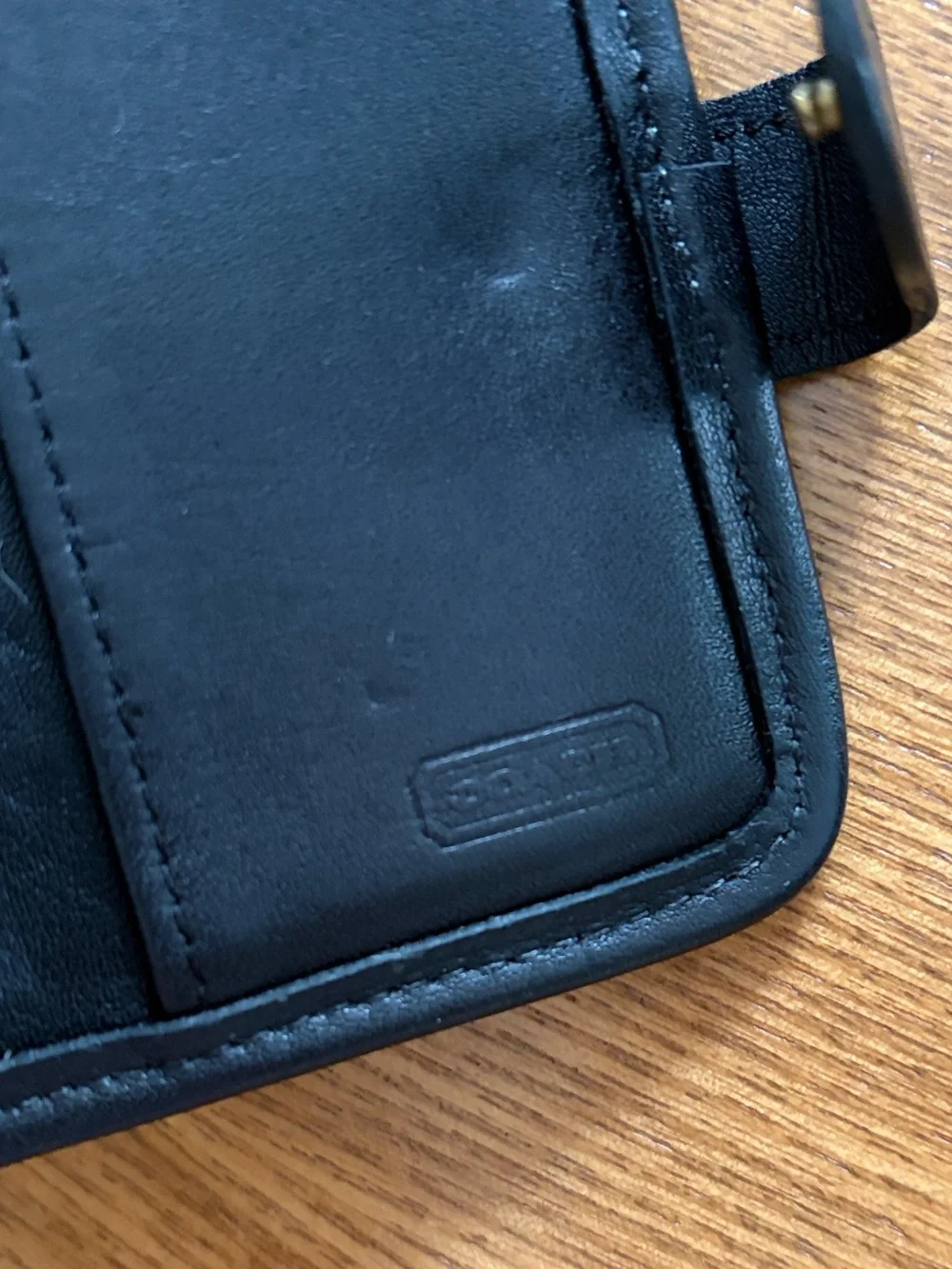 Rare Vintage Coach Black Leather Bifold Wallet Tab Closure Pocket Wallet